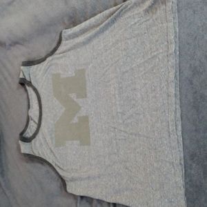 Men's 2XL University of Michigan tank top
